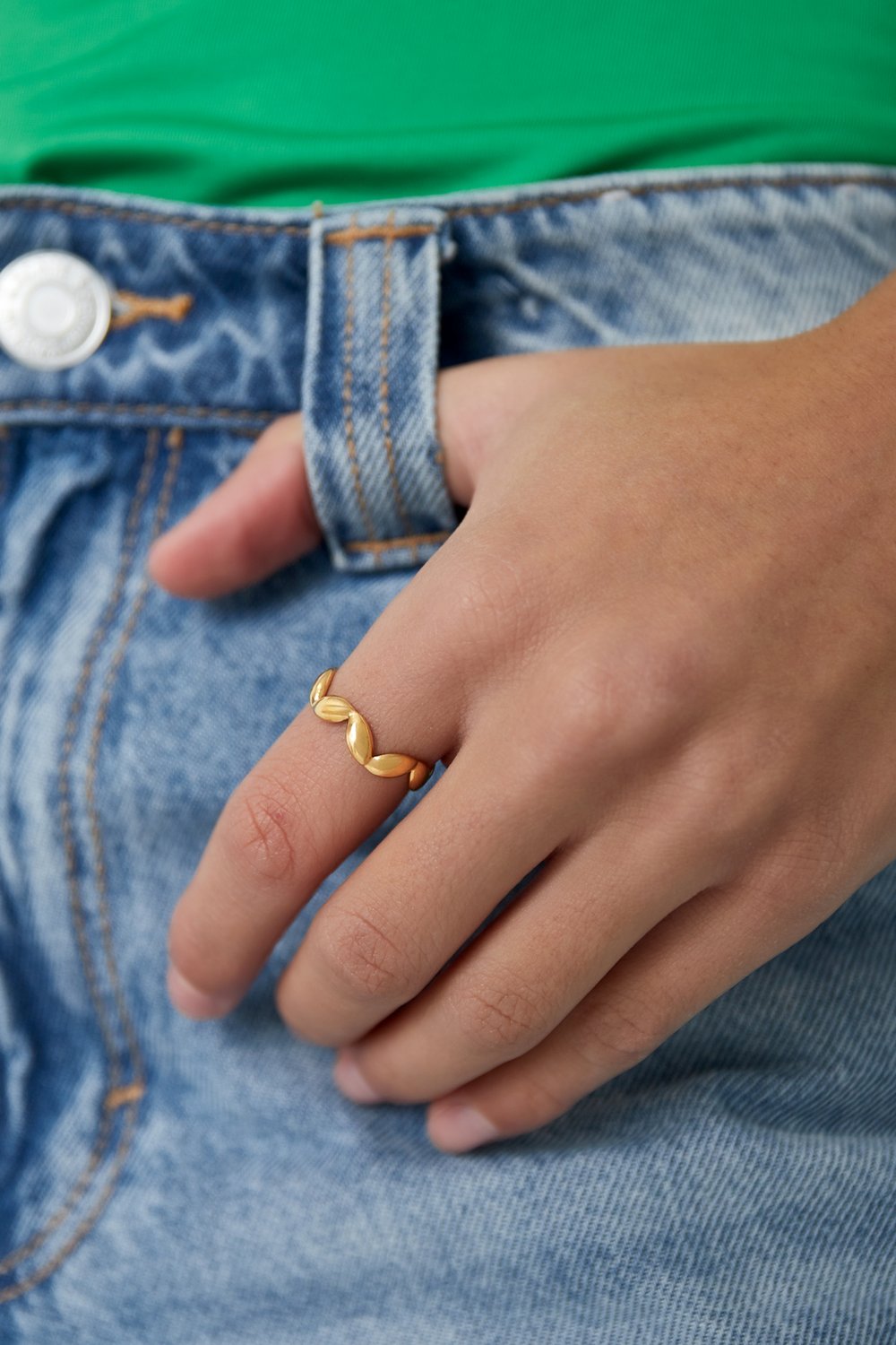 Ring Wavy wonder goud
