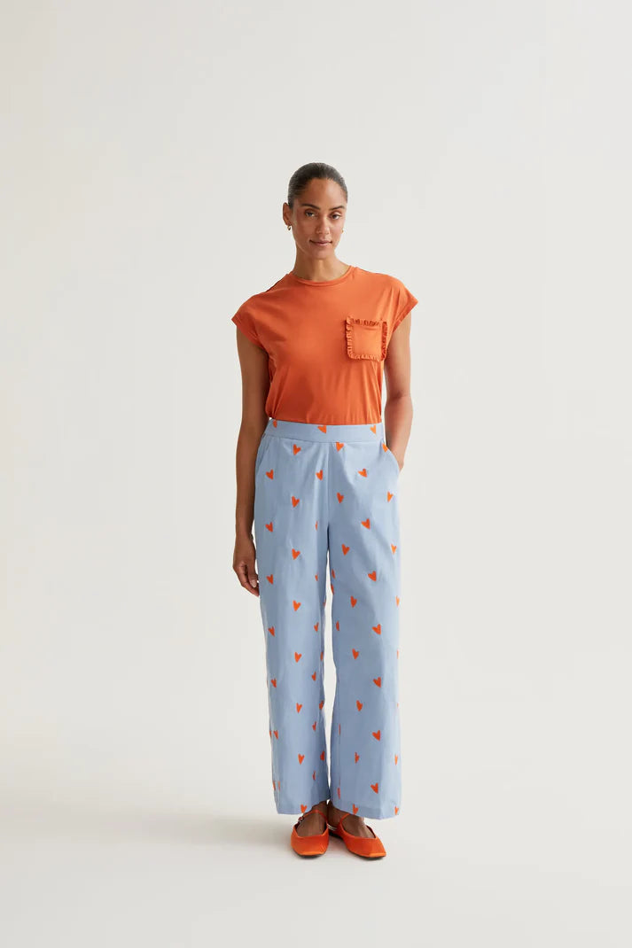 Lichtblauwe broek hartjes