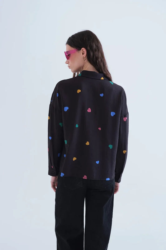 Zwarte blouse hartjes