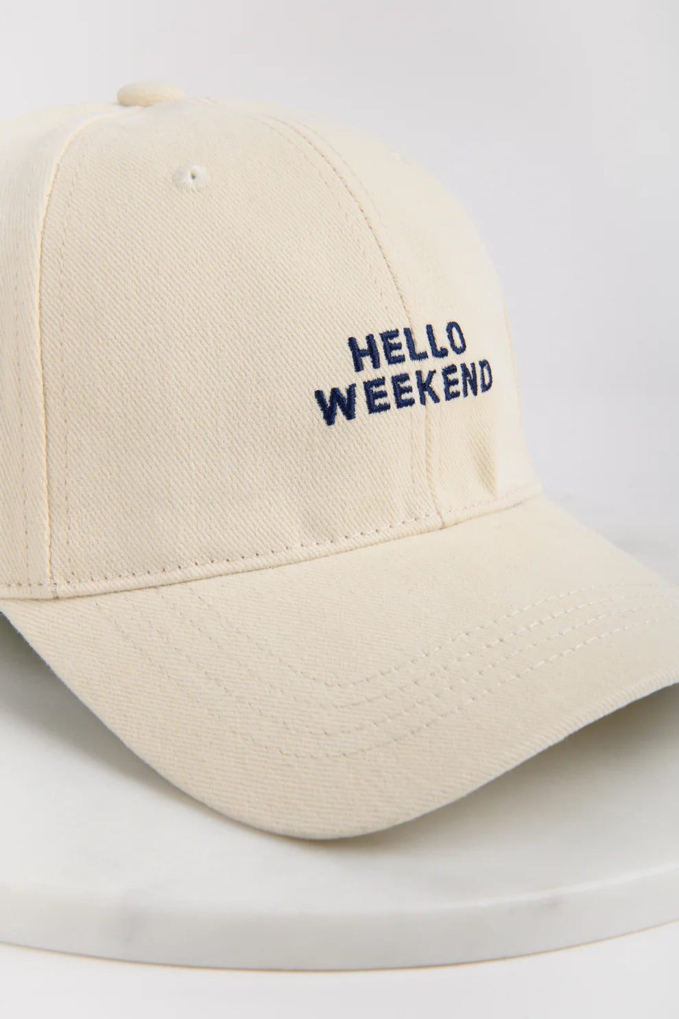 Pet Hello Weekend