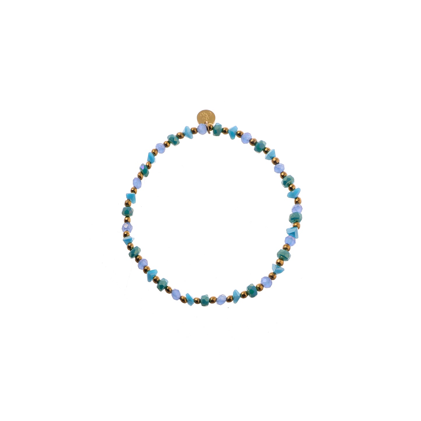 Armbandje blauwe pareltjes