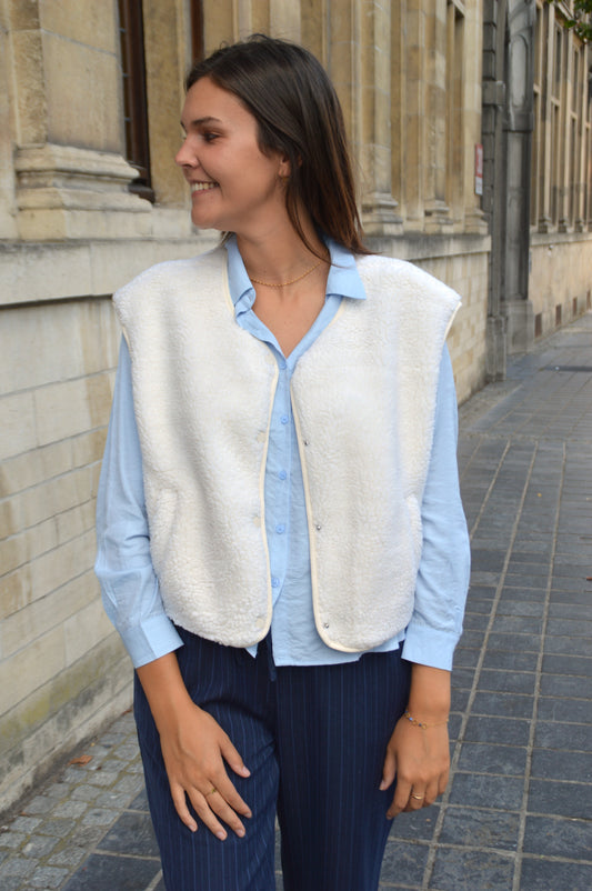 Lichtblauwe blouse