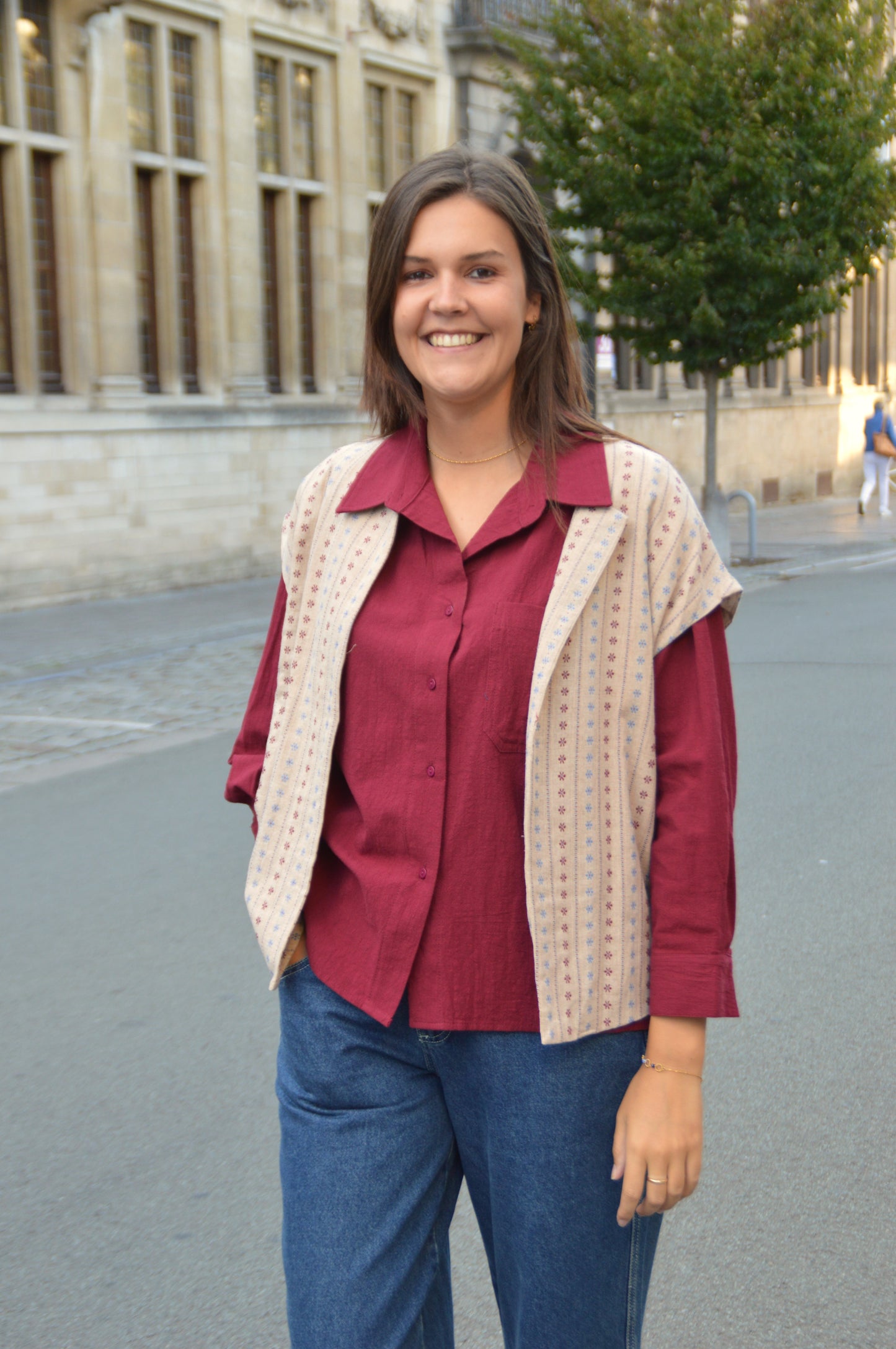 Beige vestje bloemetjes