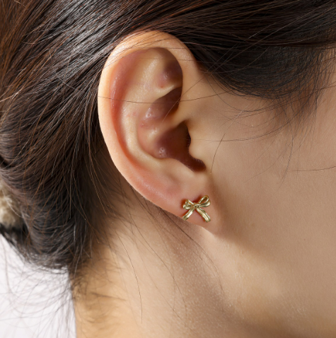 Oorbellen Bow stud goud