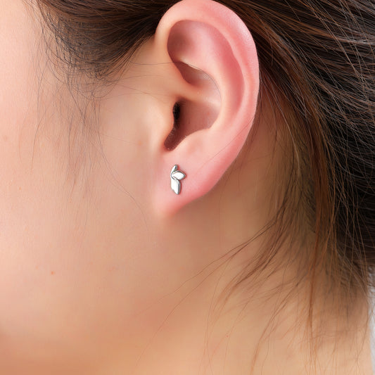 Oorbellen Small Lily stud zilver