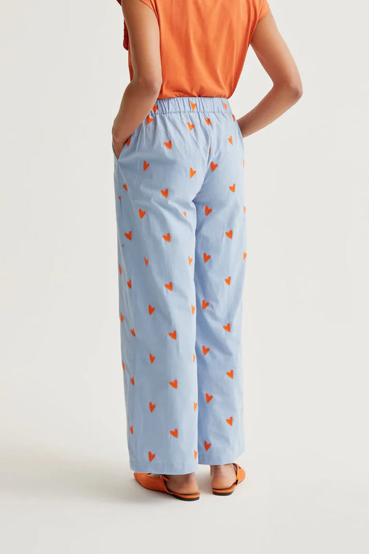 Lichtblauwe broek hartjes