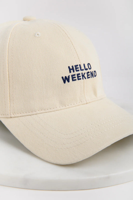 Pet Hello Weekend