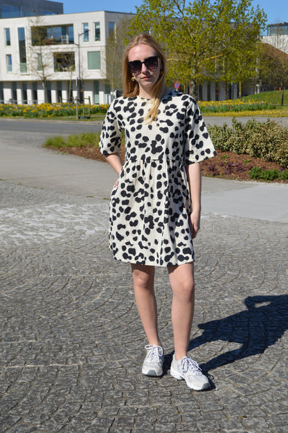 Kleedje dalmatiër print