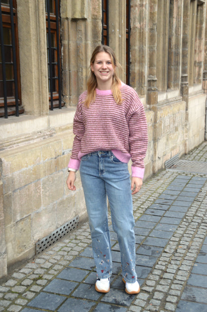 Gestreepte trui roze