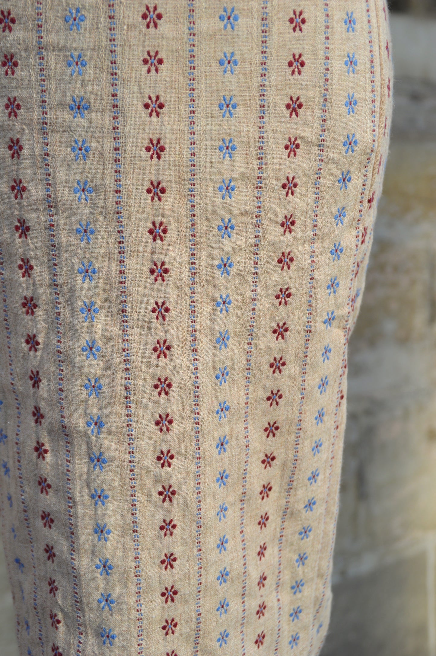 Beige broek bloemetjes