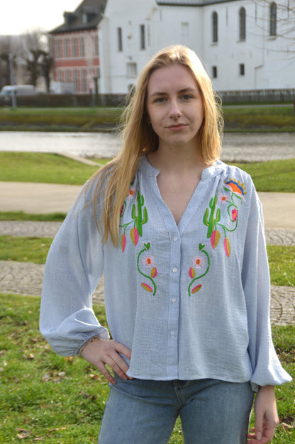 Gestreepte blouse met borduursel