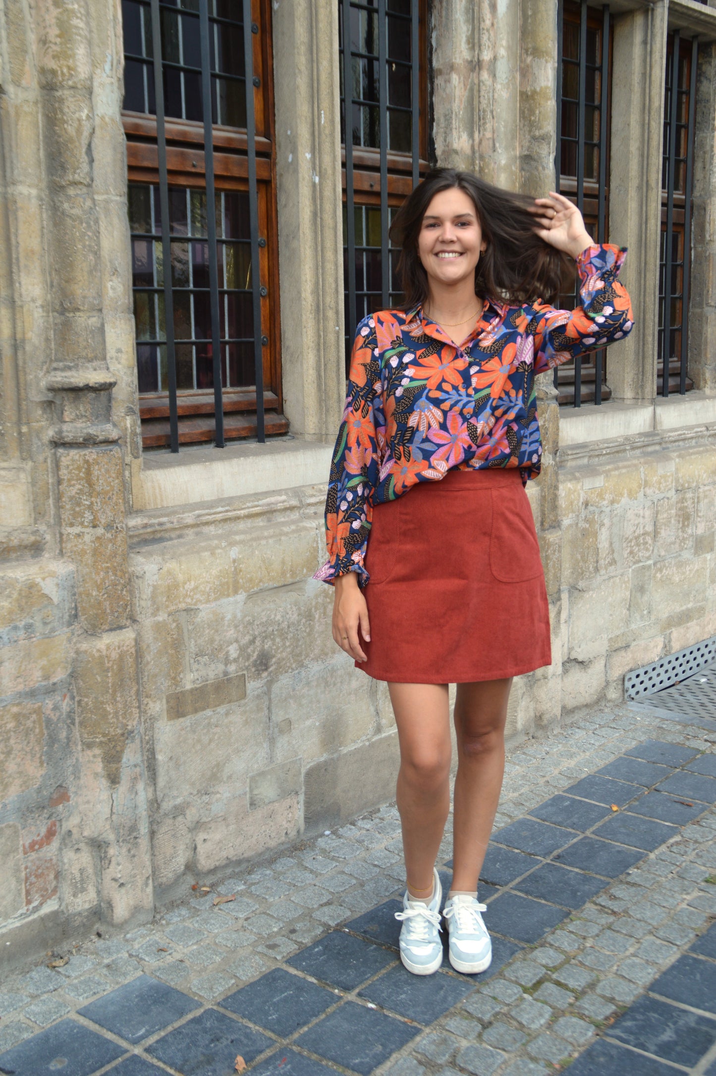 Ribfluwelen rokje roest