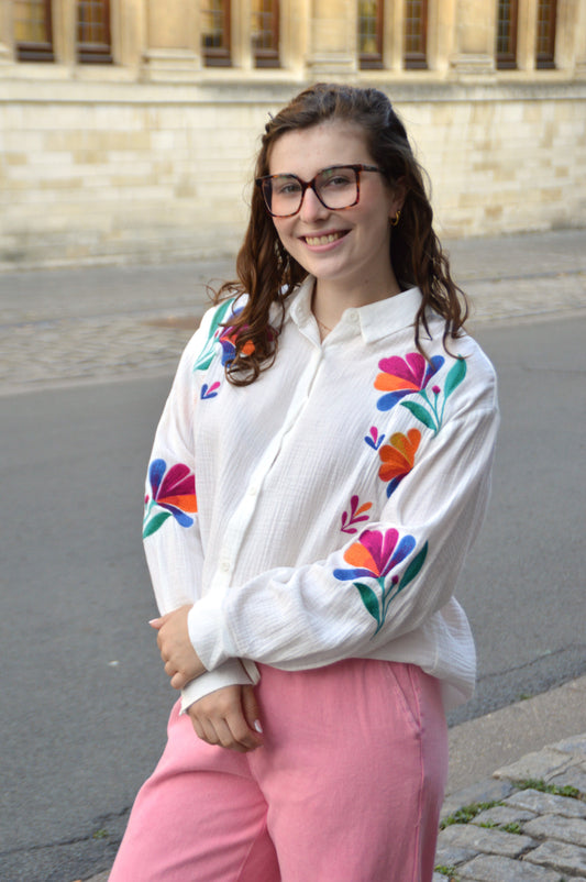 Blouse bloemen