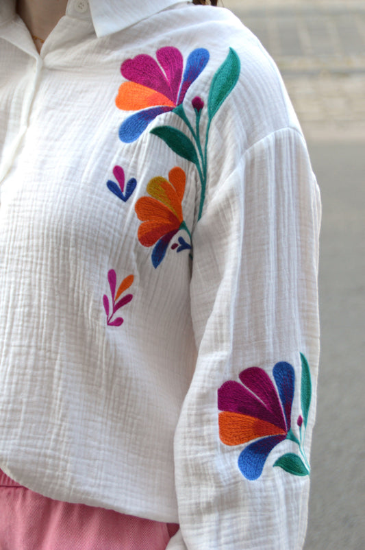 Blouse bloemen