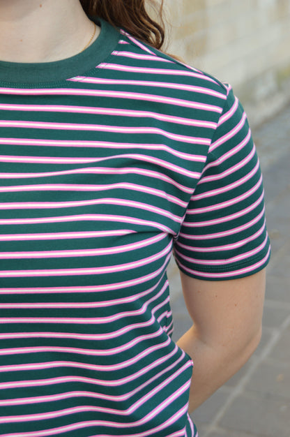 T-shirt groene streepjes