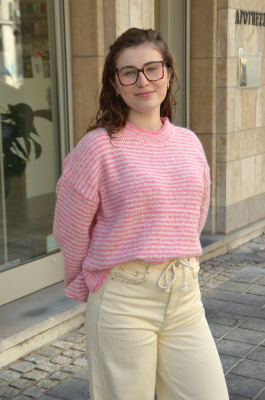 Trui streepjes roze