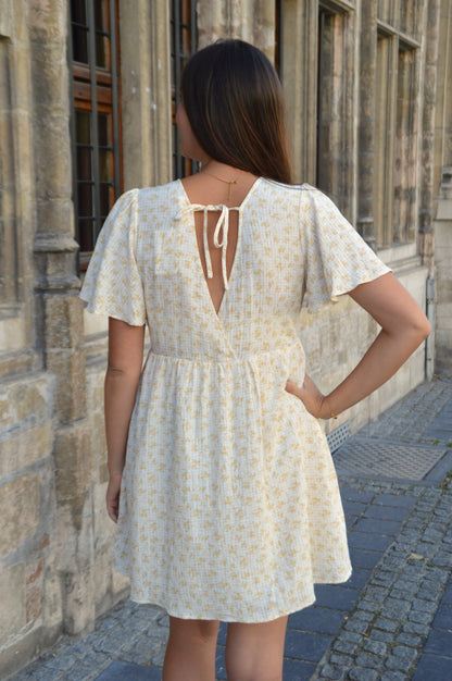 Kleedje gele bloemetjes