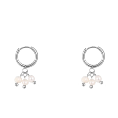 Oorbellen Bunch of pearls zilver