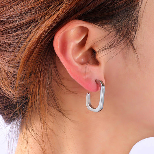Oorbellen Hooked hoop zilver