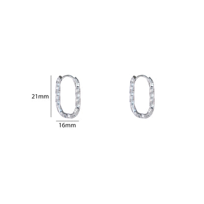 Oorbellen Twisted Oval Hoop zilver