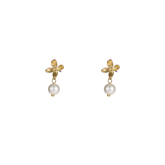 Oorbellen Pearly Flower Stud