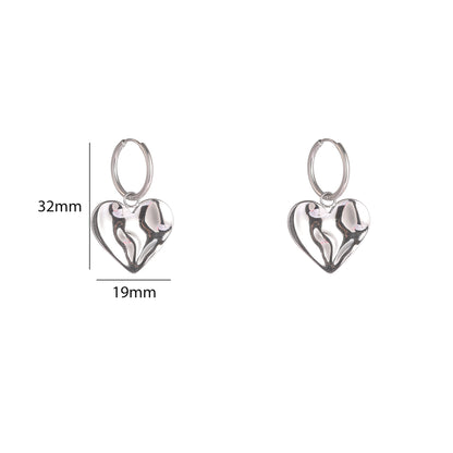 Oorbellen Wavy Heart Hoop zilver