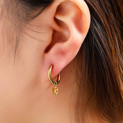 Oorbellen Sparkly Flower Hoop - Goud