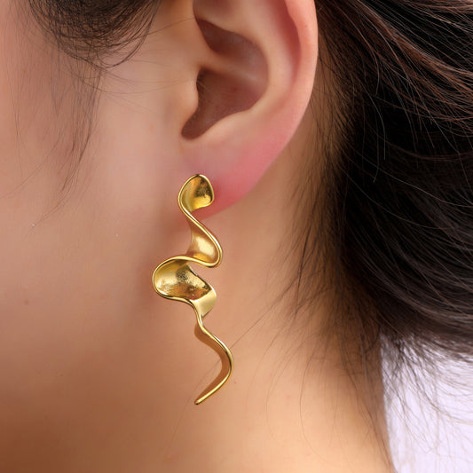 Oorbellen Big Ribbon Stud