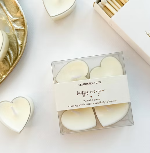 Theelichtjes hartjes wit